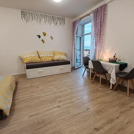 Star #3c315 By Starbnb Eu * Brno